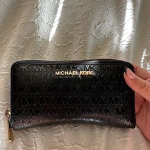 Michael Kors black wallet